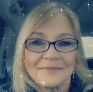 Meet your Posher, Pamela